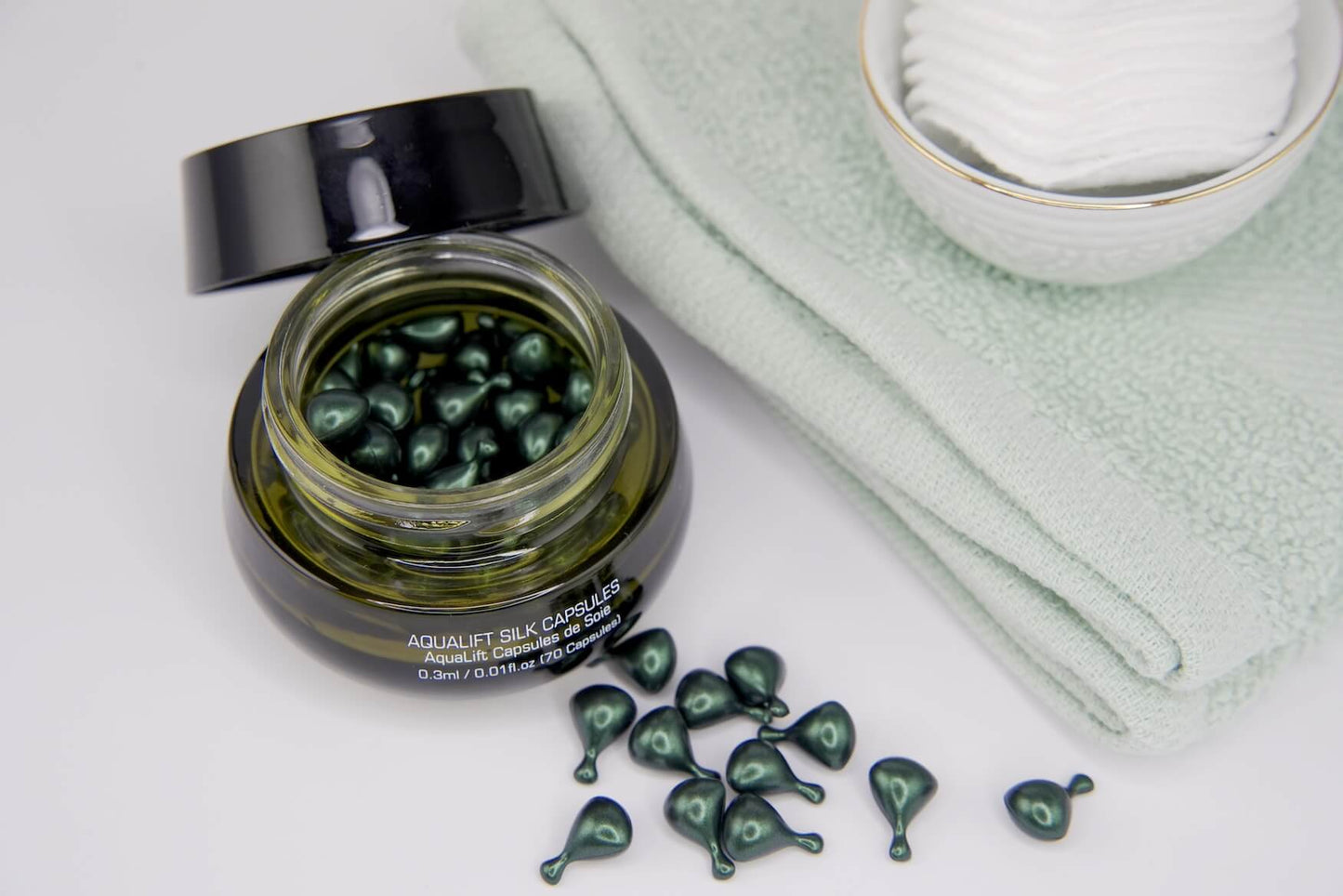 AQUALIFT SILK CAPSULES INTROSTEM