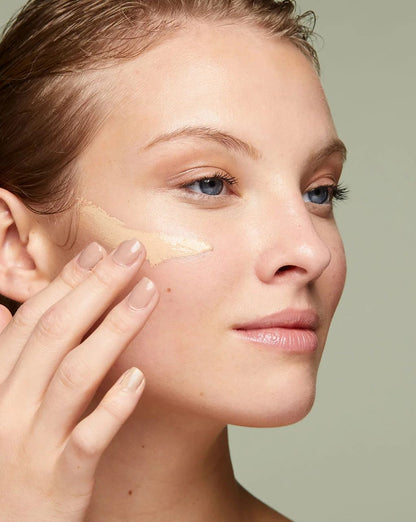 Upgrade [Make-Up] 01 Beige  SENSILIS